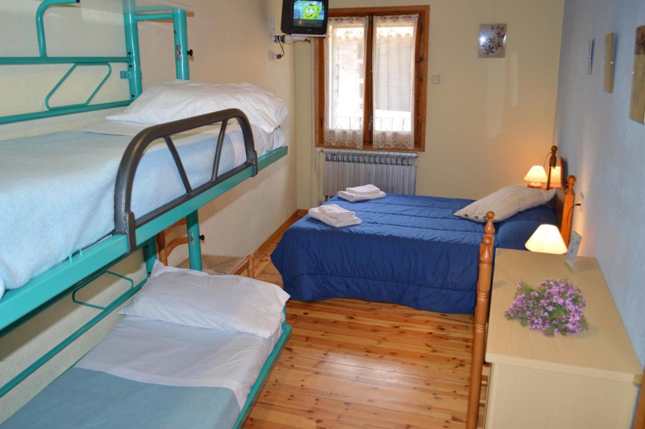 Hostal Pas De La Pera Aransá Kültér fotó